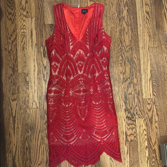 Bardot Dresses & Skirts - Bardot Red Cocktail Sheath Dress V-Neck Sleeveless